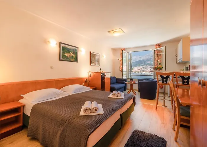 Apartel Park Osejava Gostinjska kuća Makarska