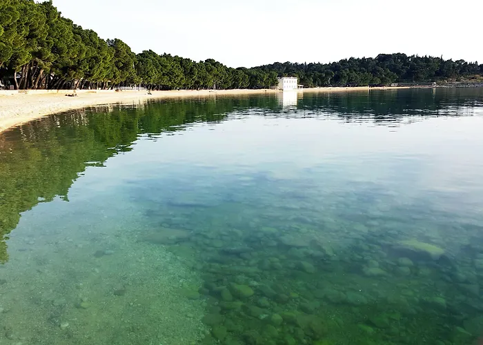Gostinjska kuća Apartel Park Osejava 4*