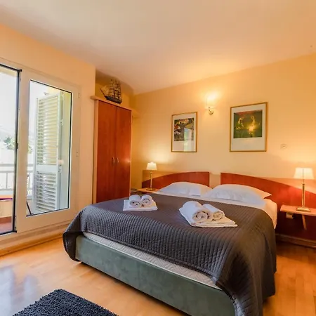 Apartel Park Osejava