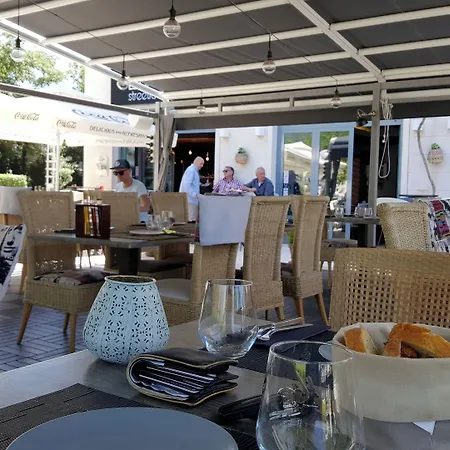 Apartel Park Osejava 招待所