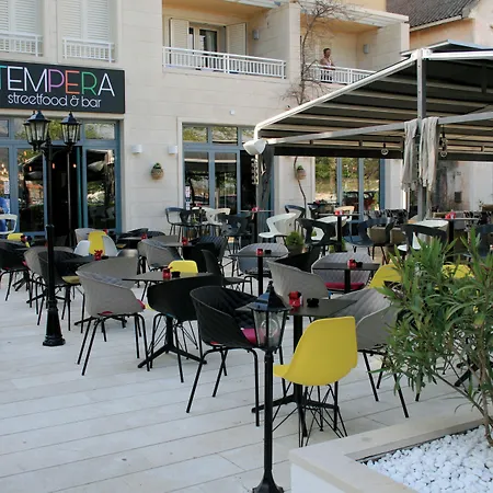 Πανσιόν Apartel Park Osejava Μακάρσκα