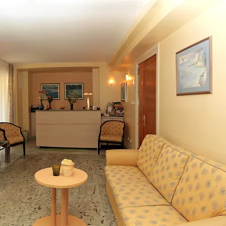 Apartel Park Osejava Gostinjska kuća Makarska