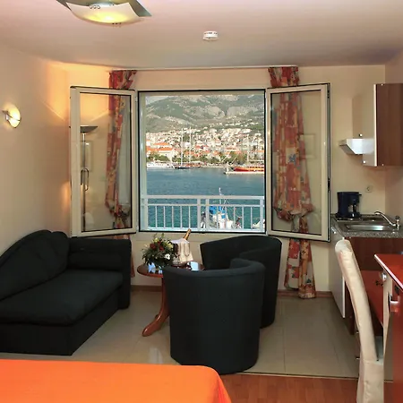Apartel Park Osejava 4* Makarska
