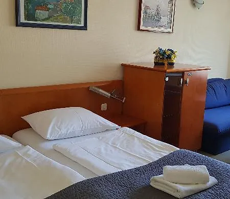 Apartel Park Osejava Pensionat 4*