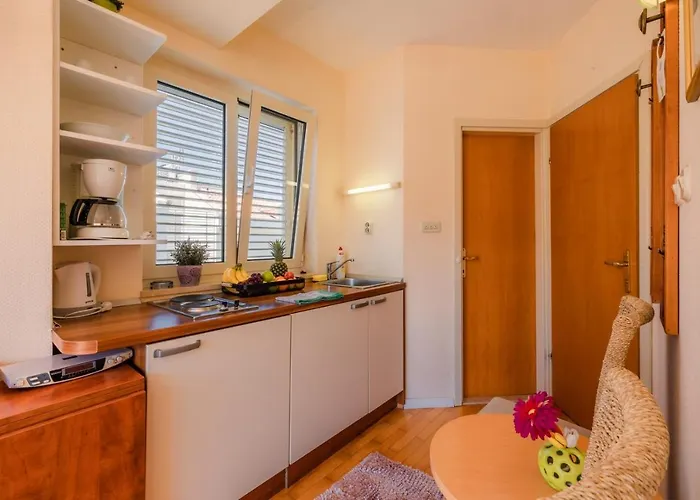 Apartel Park Osejava 4* 마카르스카