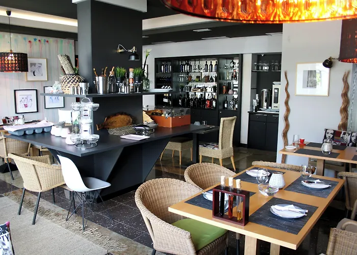 Apartel Park Osejava 4* 마카르스카