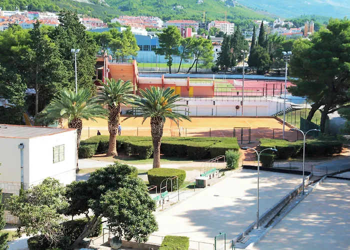 بيت ضيافة Apartel Park Osejava
