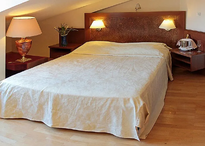 Guest house Apartel Park Osejava Makarska