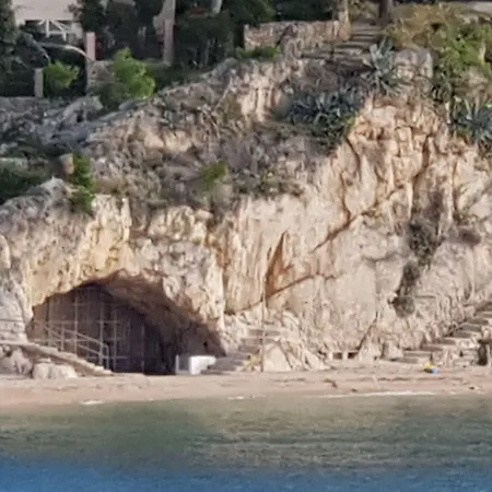 بيت ضيافة Apartel Park Osejava