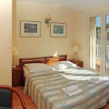 Guest house Apartel Park Osejava