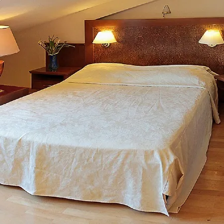Guest house Apartel Park Osejava Makarska
