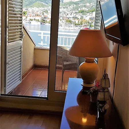 Apartel Park Osejava Guest house Makarska