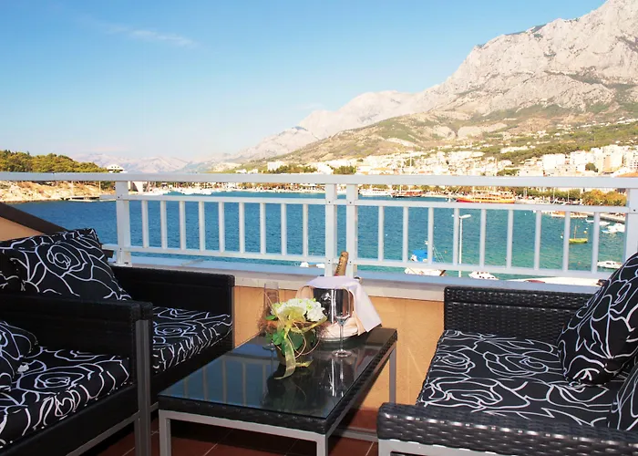 Apartel Park Osejava Πανσιόν 4*
